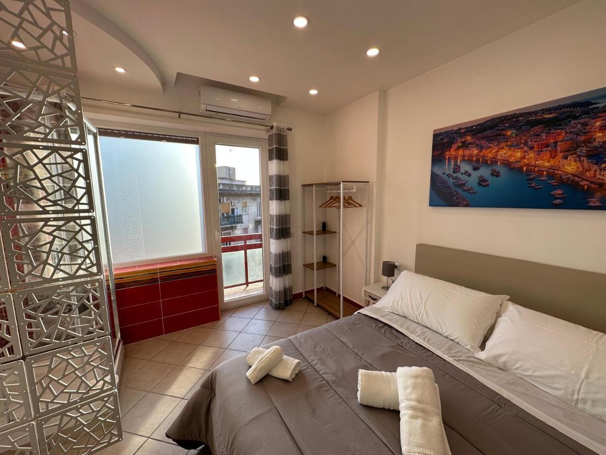 נאפולי B&B Off Rooms And Relax מראה חיצוני תמונה