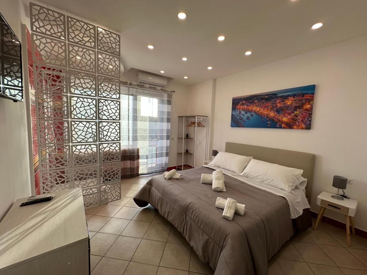 נאפולי B&B Off Rooms And Relax מראה חיצוני תמונה