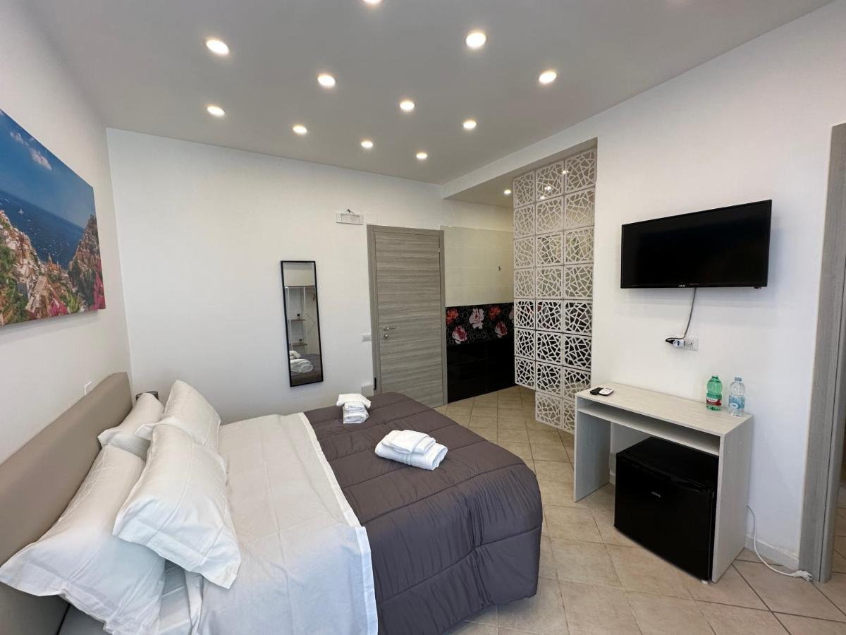 נאפולי B&B Off Rooms And Relax מראה חיצוני תמונה
