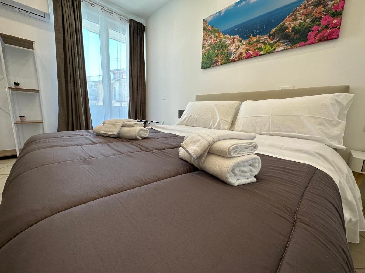 נאפולי B&B Off Rooms And Relax מראה חיצוני תמונה